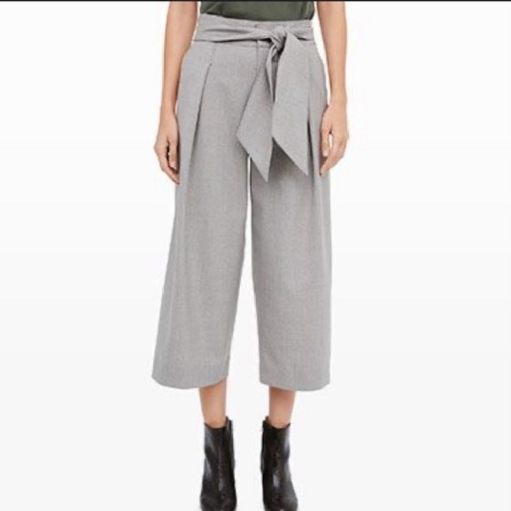 club monaco grey wide leg pants. Size 2